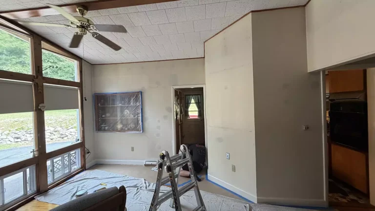 How Many Coats of Primer on New Drywall